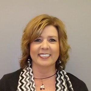 Meet your Posher, Twila